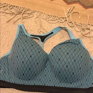 New Victoria’s Secret sports bra! 36DD